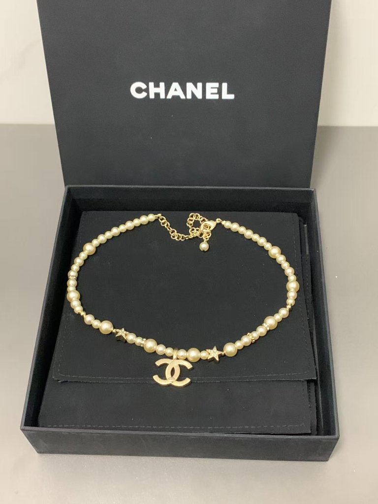 Chanel Women's Jewelry Necklace